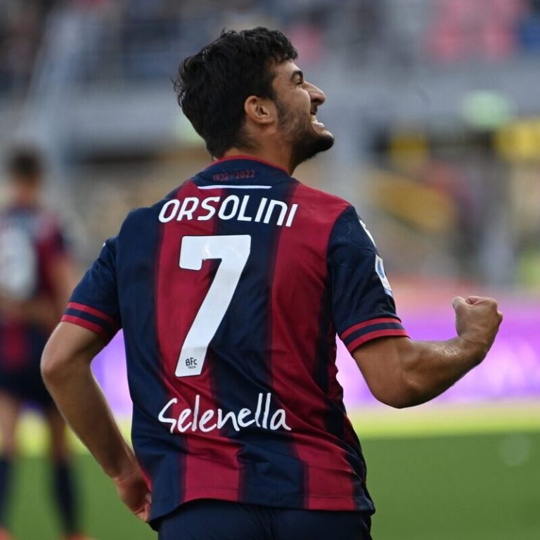 Tuttosport: «Ювентус» может заменить Ди Марию на Орсолини